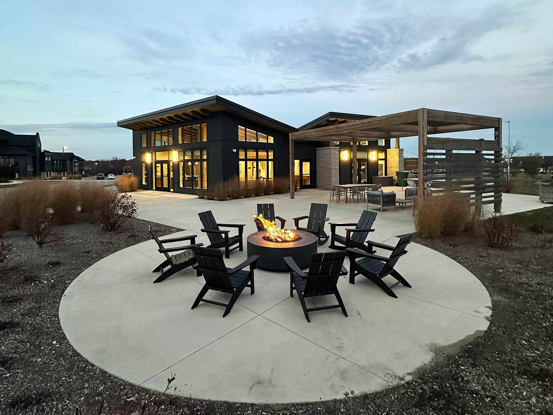 BackClubhouse-1920x-gallery3