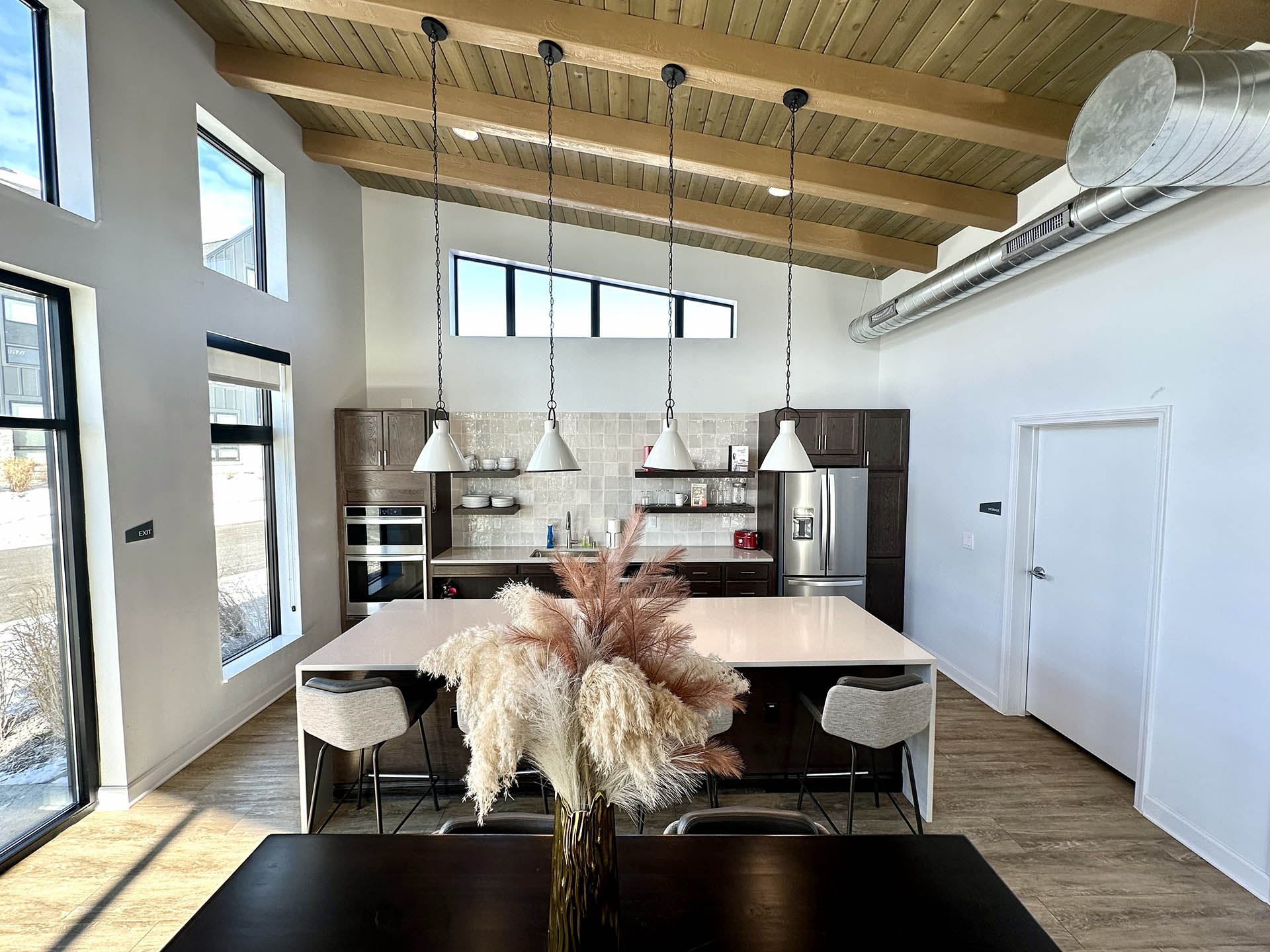 Clubroom3-1920x-gallery4